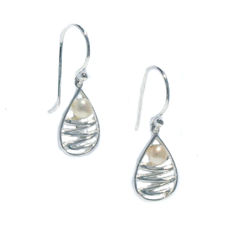 radiant earrings for women -Staircase Dew Drop Pearl Earrings Medium