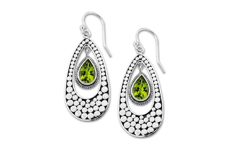 glamorous earrings for women -Ayung Earrings- Peridot