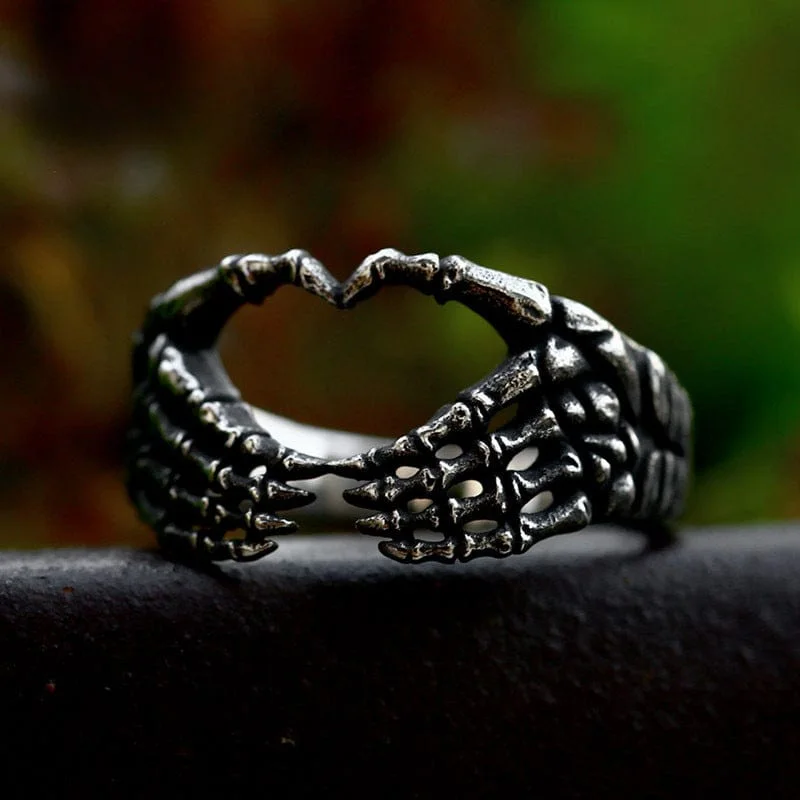 luxury sapphire rings -Men's Punk Heart Skeleton Ring