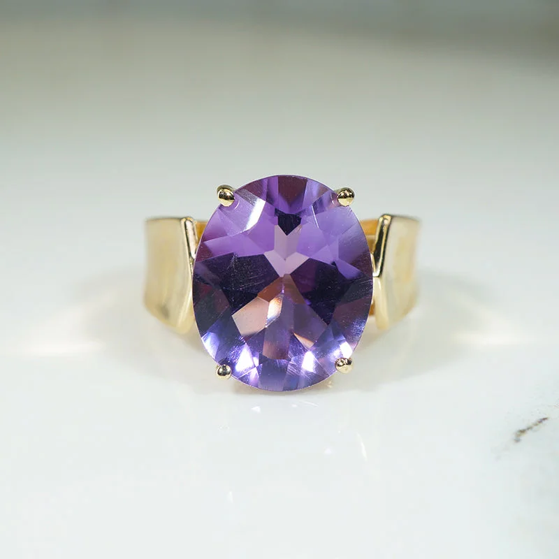 radiant-cut rings for women -Fabulous Amethyst & 14k Gold Cocktail Ring