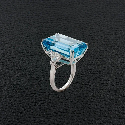 antique-style rings for women -Aquamarine & Diamond Estate Ring