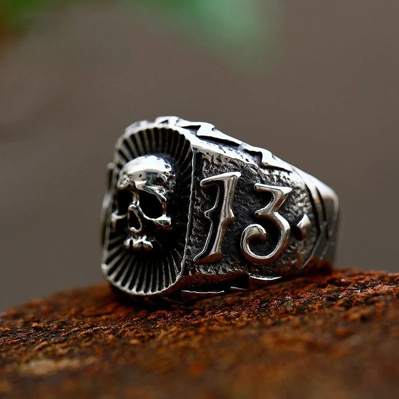 trendy wedding rings for women -Men's Punk Skull Figure Ring