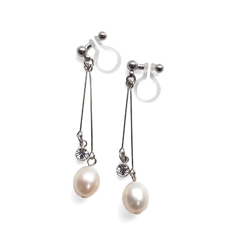 trendy crystal earrings for women -White freshwater pearl invisible clip on earrings