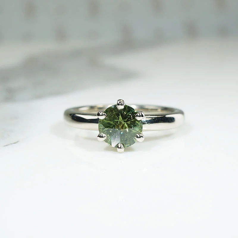 luxury wedding rings for women -Shimmering Star Cut Green Garnet Solitaire