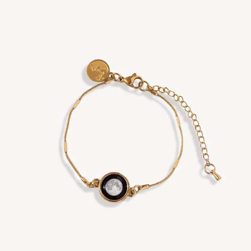 vintage bangles for women -Mini Satellite Bracelet in Gold